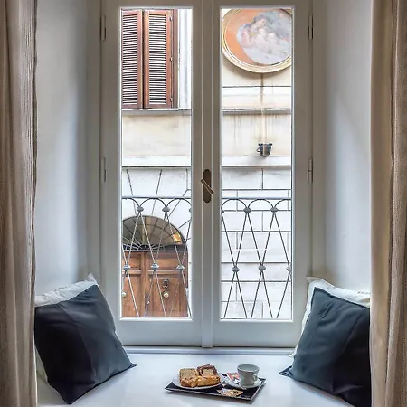 Spagna Luxury'n Trevi 2* Rzym