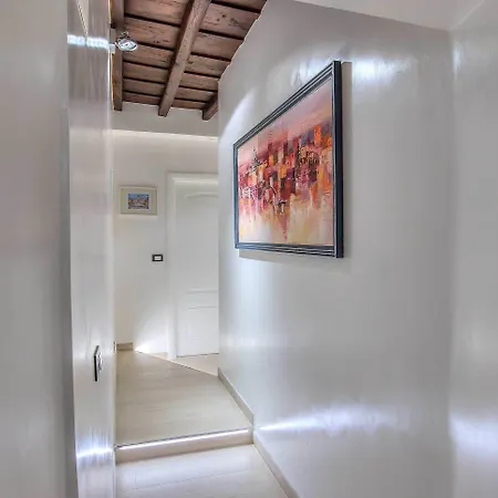 ゲストハウス Spagna Luxury'n Trevi ローマ