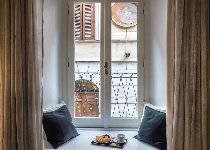 Pensión Spagna Luxury'n Trevi 3*